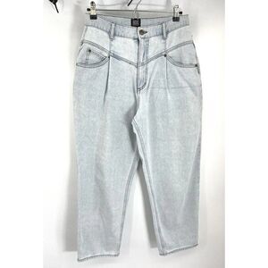 Urban Outfitters BDG Y2K High Rise Baggy Mom Jeans Size 28Yoke Light‎ Wash Denim